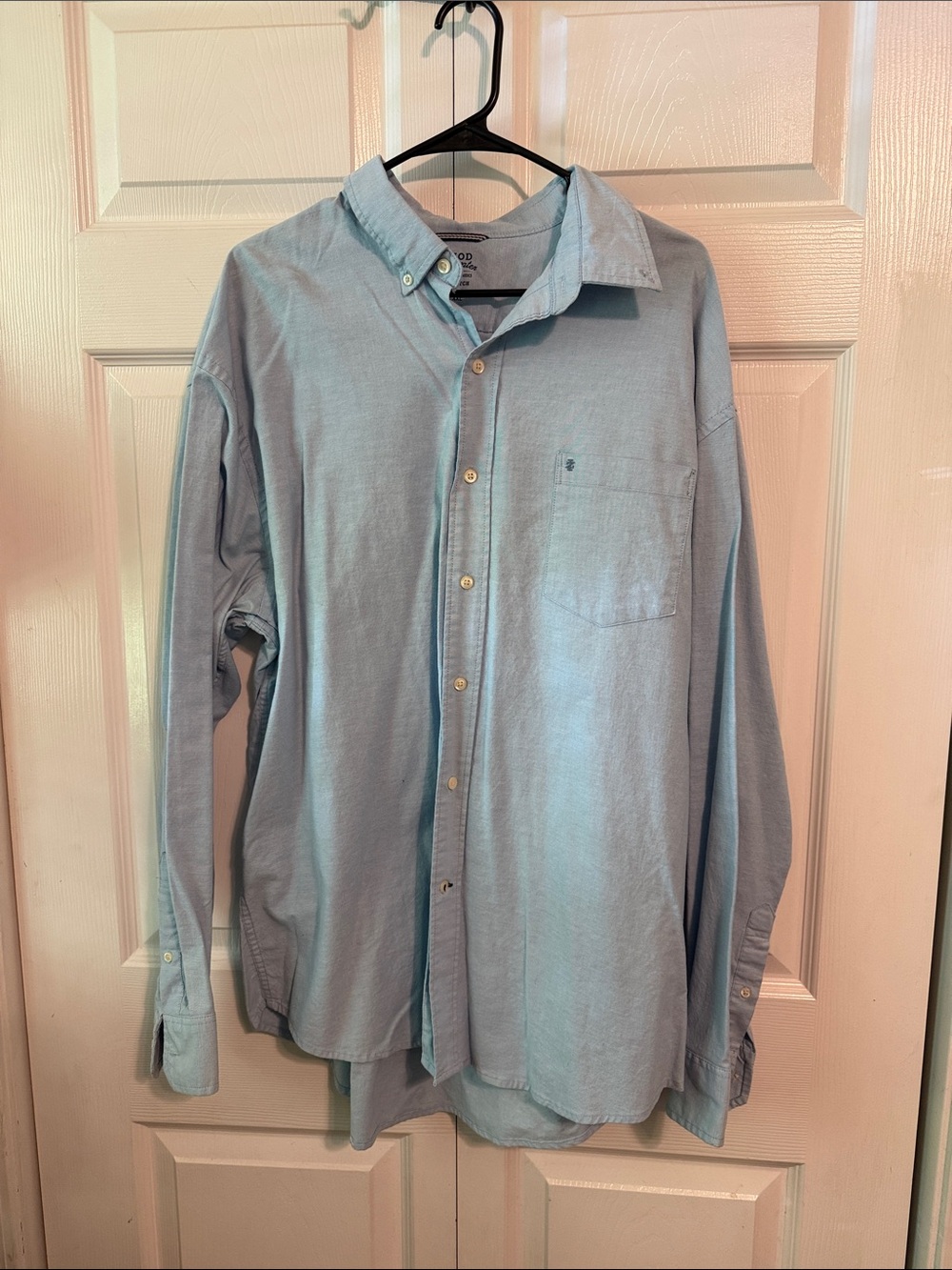 Izod Light Blue Casual Button-Down Shirt